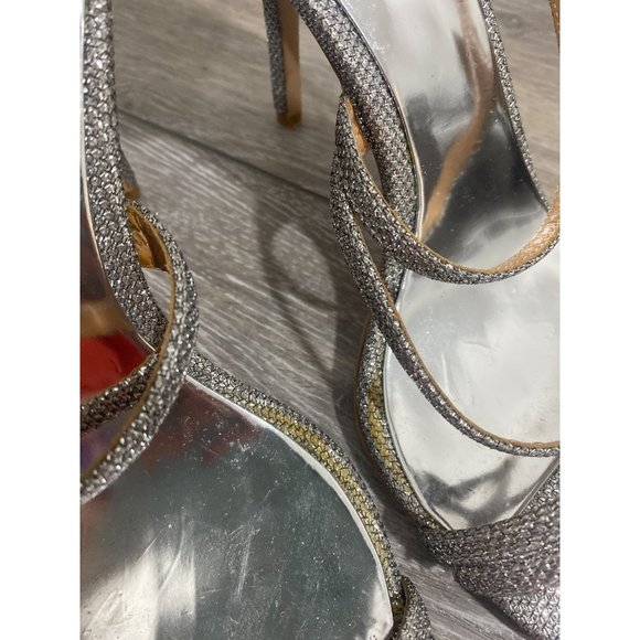 Badgley Mischka Sparkly Silver Strappy Sandal Heel Size 10 - Picture 8 of 8
